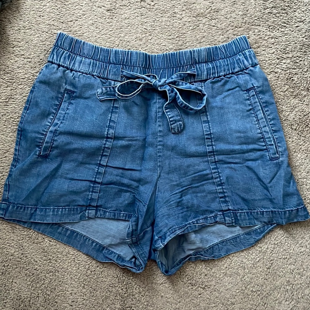 Dynamite shorts